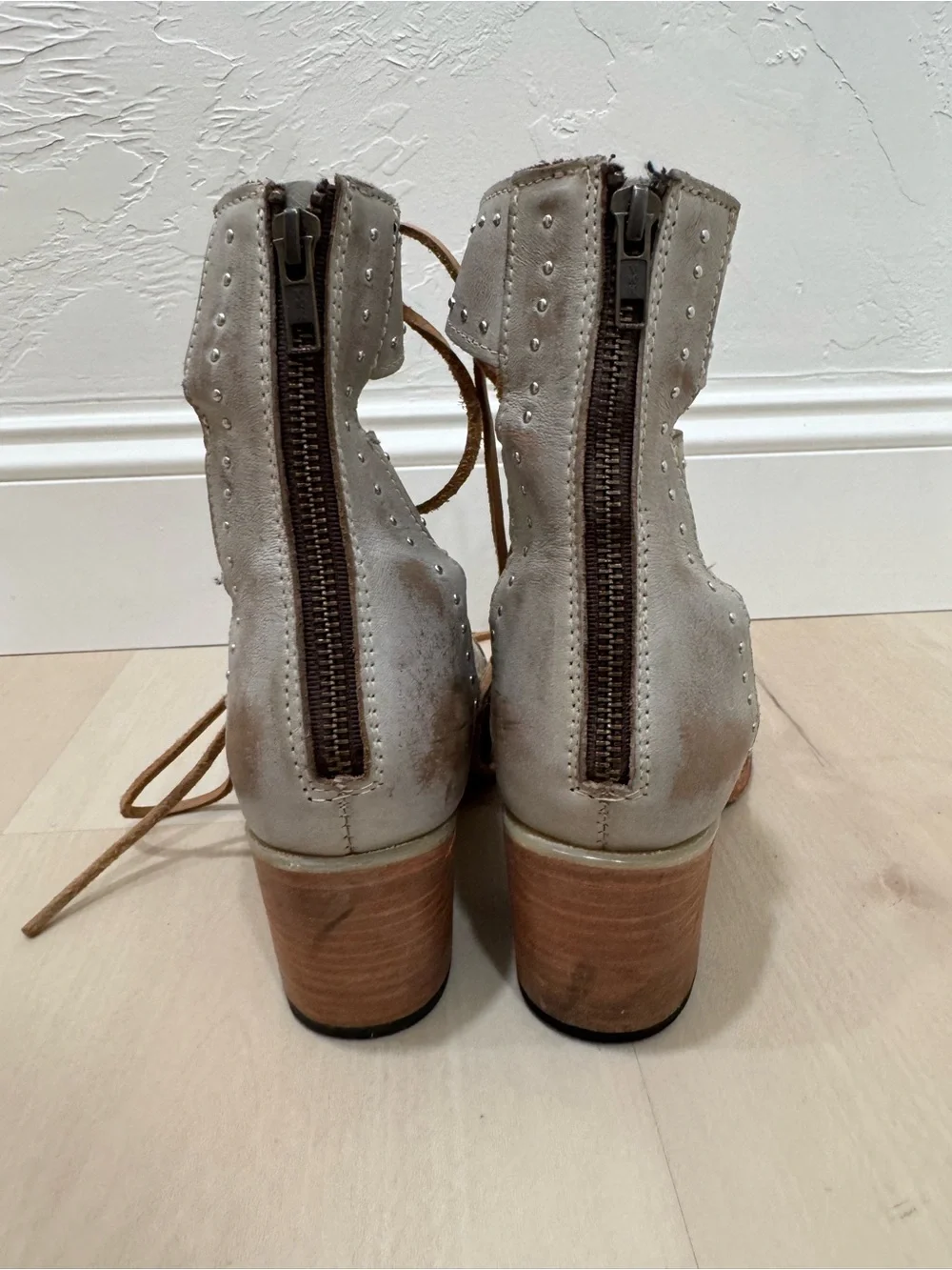 Freebird Hazel Gladiator Ice Sandals Studded Leather Western Boho Women's 10